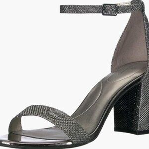 Women's Bandolino Sandals  Armory Pump Shoes Size 7